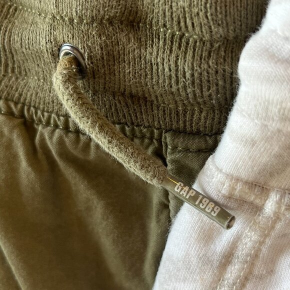 Gap joggers and cargo pants S 6-7 - Picture 14 of 15